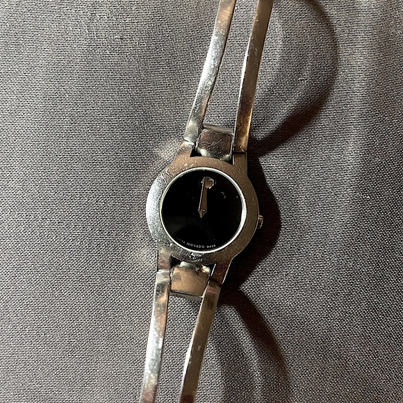 USED WOMANS MOVADO WATCH / BANGLE main image 4